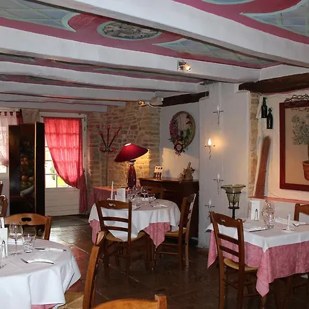 Le Vauxois Hotel
