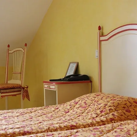 Le Vauxois Hotell 3*